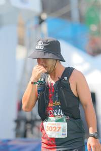 BIB: 5027, 1430
                            <button type="button" onclick="openModal(21762794)" class="btn btn-primary btn-sm float-right btn-popup" data-toggle="modal" data-target=".modal-high-quality">
                        <i class="fas fa-shopping-cart"></i> Add to Cart
                    </button>
                                            <button type="button" onclick="isThisMe(21762794, true)" class="btn btn-success btn-sm float-right btn-popup btn-isme hidden" data-toggle="tooltip" data-placement="bottom" title="นี่คือรูปของคุณใช่ไหม คลิกที่นี่เพื่อเอาเข้าอัลบั้ม">
                        <i class="fas fa-plus"></i> Add to album
                    </button>
                    <button type="button" onclick="isThisMe(21762794, false)" class="btn btn-warning btn-sm float-right btn-popup btn-isnotme hidden">
                        <i class="fas fa-ban"></i> Remove from album
                    </button>